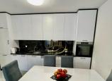 Banesa në shitje