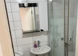 Banesë me qira