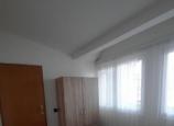 Banesë me qira