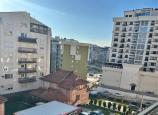 Banesë me qira